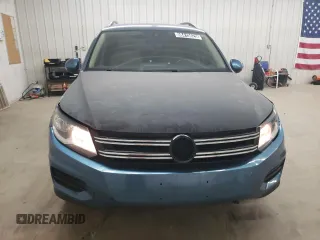 2017 Volkswagen Tiguan S with VIN WVGBV7AX8HW501835, listed as a Copart auction lot 58415625 with 117,017 mi miles and Clean title. Bid and sale history available at DreamBid. Image 5.
