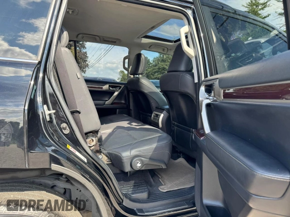 2019 Lexus GX 460 with VIN JTJBM7FX0K5222017, listed as a Copart auction lot 65644465 with 188,546 mi miles and Clean title. Bid and sale history available at DreamBid. Image 6.