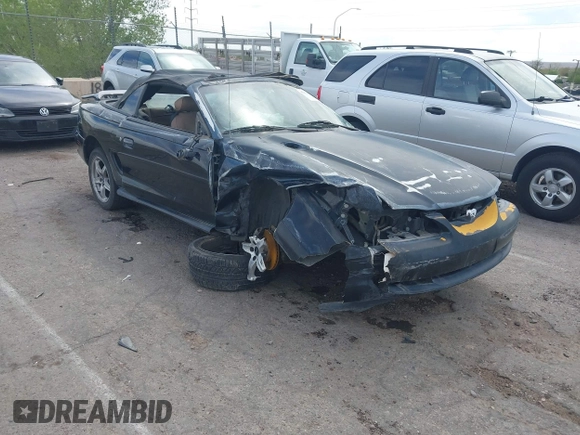 1994 Ford Mustang z VIN 1FALP45TXRF166075, wystawiony jako IAAI lot #42072112 z przebiegiem 101 500 mil mil oraz . Historia ofert i sprzedaży dostępna na DreamBid. Obrazek 1.