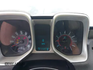 2011 Chevrolet Camaro 2LT z VIN 2G1FC1ED9B9202646, wystawiony jako IAAI lot #42197210 z przebiegiem 177 451 mil mil oraz . Historia ofert i sprzedaży dostępna na DreamBid. Obrazek 7.