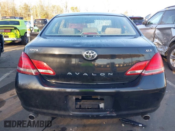 2007 Toyota Avalon XL with VIN 4T1BK36B77U176006, listed as a IAAI auction lot 41475789 with 315,525 mi miles. Bid and sale history available at carsss.com. Image 16.