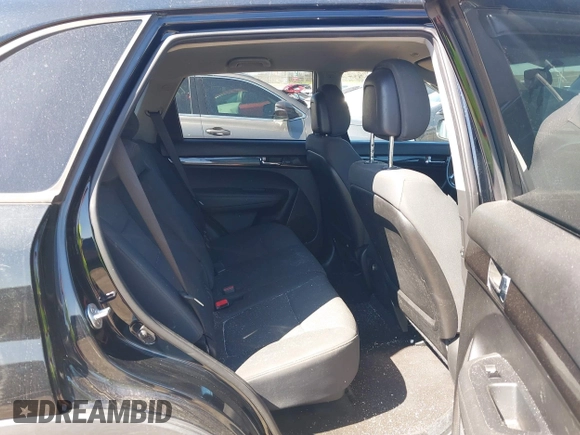 2013 Kia Sorento LX with VIN 5XYKTCA64DG386183, listed as a IAAI auction lot 41849794 with 169,394 mi miles. Bid and sale history available at carsss.com. Image 8.