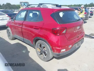 2022 Hyundai Venue Limited z VIN KMHRC8A31NU176797, wystawiony jako IAAI lot #42129614 z przebiegiem 57 117 mil mil oraz . Historia ofert i sprzedaży dostępna na DreamBid. Obrazek 3.