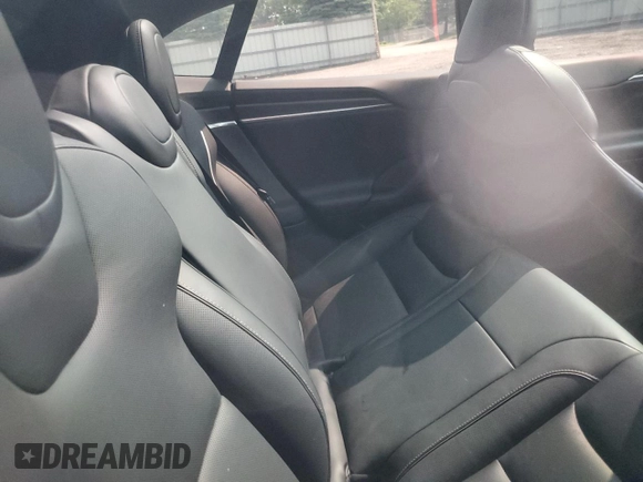 2023 Tesla Model S Plaid z VIN 5YJSA1E61PF518977, wystawiony jako Copart lot #60391625 z przebiegiem Nie podano mil oraz Szkoda całkowita • Salvage title. Historia ofert i sprzedaży dostępna na DreamBid. Obrazek 10.