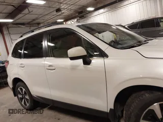 2017 Subaru Forester Limited with VIN JF2SJARCXHH511108, listed as a IAAI auction lot 41827539 with 162,812 mi miles. Bid and sale history available at carsss.com. Image 13.