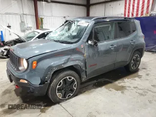 2016 Jeep Renegade Trailhawk with VIN ZACCJBCT6GPE26680, listed as a Copart auction lot 45894335 with 76,560 mi miles and Salvage title. Bid and sale history available at DreamBid. Image 1.
