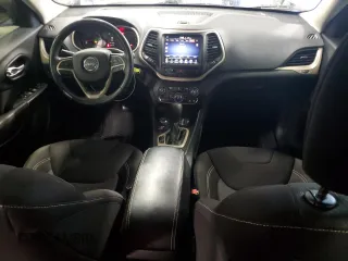 2015 Jeep Cherokee Latitude с VIN 1C4PJMCB1FW649506, выставлен на аукционе Copart как лот 61662795 с пробегом 138 121 миль миль и Списание • Salvage title. История ставок и продаж доступна на DreamBid. Изображение 8.