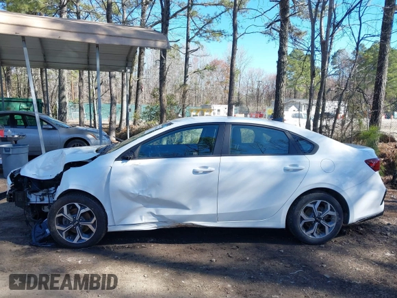 2019 Kia Forte LXS with VIN 3KPF24AD3KE041519, listed as a IAAI auction lot 41809416 with 92,765 mi miles and . Bid and sale history available at carsss.com. Image 14.