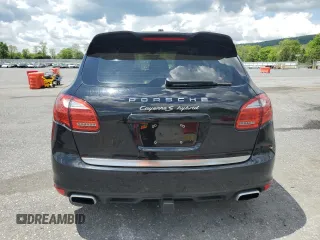 2013 Porsche Cayenne S Hybrid с VIN WP1AE2A2XDLA15786, выставлен на аукционе Copart как лот 56371085 с пробегом 96 322 миль миль и Чистый • Clean title. История ставок и продаж доступна на DreamBid. Изображение 6.