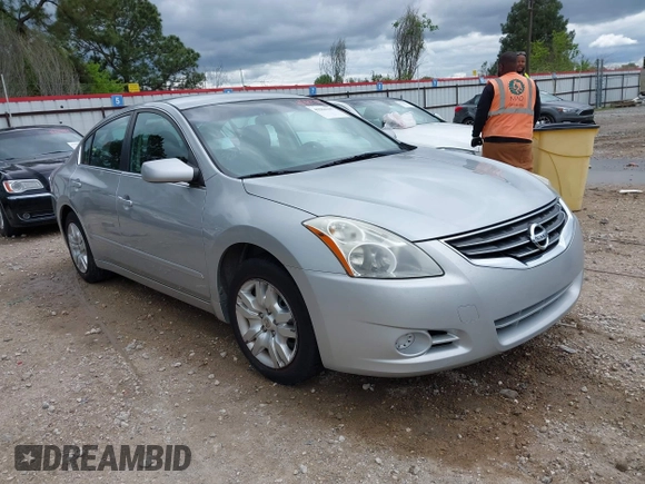 2012 Nissan Altima 2.5 S with VIN 1N4AL2AP8CN455274, listed as a IAAI auction lot 41964345 with 108,707 mi miles. Bid and sale history available at carsss.com. Image 1.
