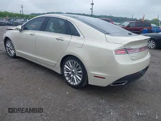 2015 Lincoln MKZ with VIN 3LN6L2JK9FR622100, listed as a IAAI auction lot 42269664 with 52,287 mi miles and . Bid and sale history available at DreamBid. Image 3.