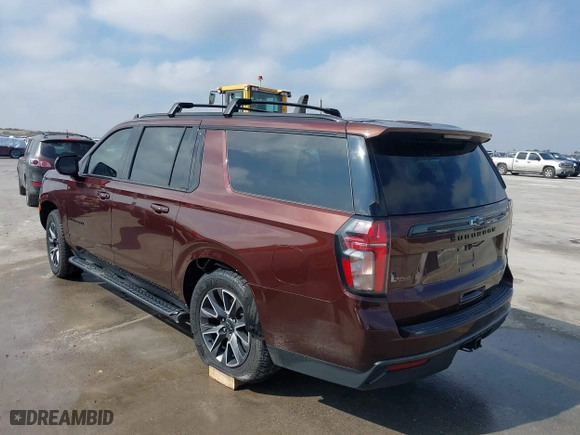 2022 Chevrolet Suburban Z71 with VIN 1GNSKDKD6NR153339, listed as a IAAI auction lot 41446443 with 49,261 mi miles. Bid and sale history available at carsss.com. Image 3.