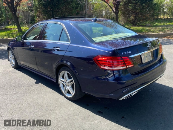 2014 Mercedes-Benz E-Class E 350 Luxury with VIN WDDHF8JB1EA850968, listed as a Copart auction lot 54574215 with 120,253 mi miles and Clean Title. Bid and sale history available at carsss.com. Image 3.