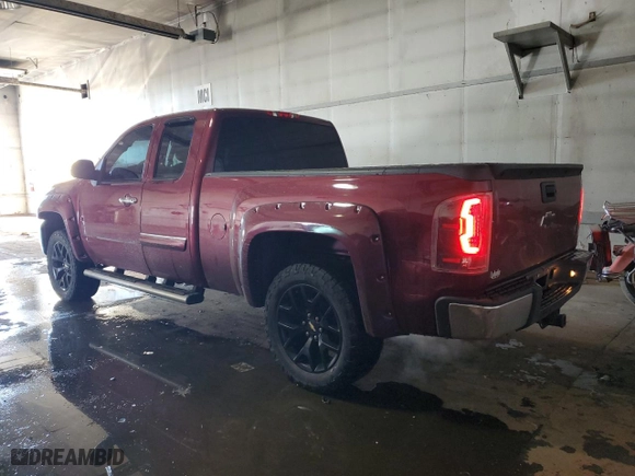 2013 Chevrolet Silverado 1500 LT with VIN 1GCRKSE71DZ324224, listed as a Copart auction lot 88744925 with 104,022 mi miles and Clean Title. Bid and sale history available at carsss.com. Image 2.