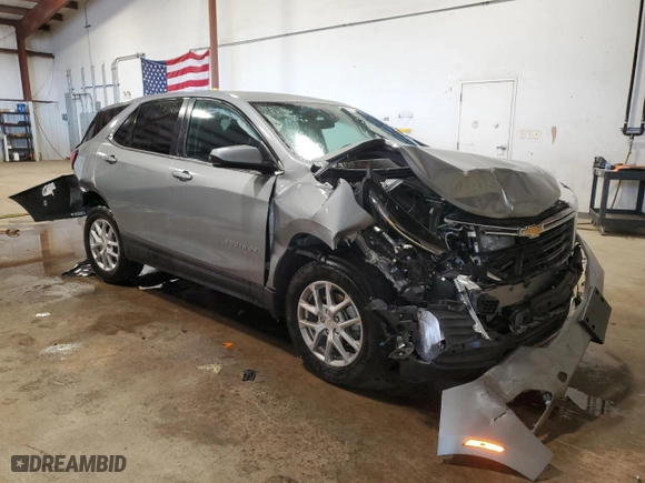 2024 Chevrolet Equinox LT with VIN 3GNAXTEG0RL243063, listed as a Copart auction lot 67084014 with 4,895 mi miles and Clean Title. Bid and sale history available at carsss.com. Image 4.