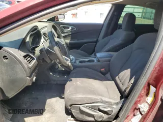 2015 Chrysler 200 Limited z VIN 1C3CCCAB1FN672445, wystawiony jako Copart lot #56657675 z przebiegiem 188 466 mil mil oraz Szkoda całkowita • Salvage title. Historia ofert i sprzedaży dostępna na DreamBid. Obrazek 7.