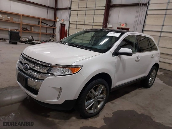 2013 Ford Edge Limited with VIN 2FMDK4KC0DBB45761, listed as a IAAI auction lot 41786640 with 119,522 mi miles. Bid and sale history available at carsss.com. Image 2.