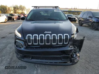 2018 Jeep Cherokee Latitude Plus with VIN 1C4PJLLX3JD580442, listed as a Copart auction lot 77999834 with 77,190 mi miles and Salvage Title. Bid and sale history available at carsss.com. Image 5.