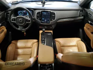 2021 Volvo XC90 Inscription with VIN YV4A22PLXM1767880, listed as a Copart auction lot 43583595 with 87,043 mi miles and Salvage title. Bid and sale history available at DreamBid. Image 8.