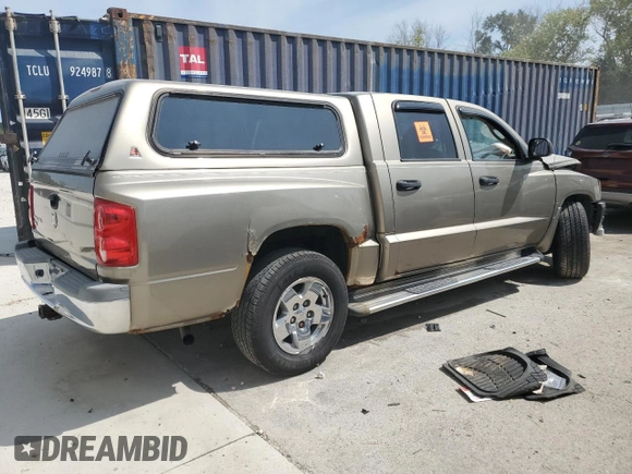 2006 Dodge Dakota SLT with VIN 1D7HE48K46S539838, listed as a Copart auction lot 68520644 with Not Provided miles and Non Repairable. Bid and sale history available at DreamBid. Image 3.