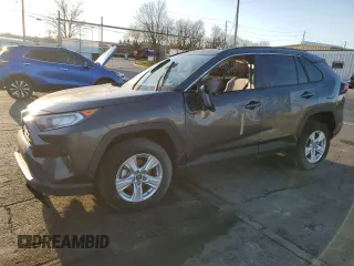 2019 Toyota RAV4 XLE with VIN 2T3P1RFV4KC018116, listed as a Copart auction lot 49310285 with 17,945 mi miles and Non Repairable. Bid and sale history available at carsss.com. Image 1.