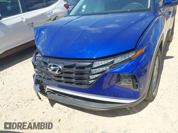 2022 Hyundai Tucson SEL with VIN 5NMJB3AE3NH059349, listed as a IAAI auction lot 42330576 with 27,010 mi miles and . Bid and sale history available at DreamBid. Image 12.