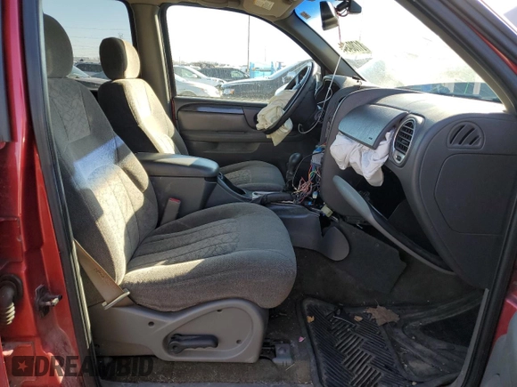2004 GMC Envoy SLT with VIN 1GKDT13S842155745, listed as a Copart auction lot 81780494 with 0 mi miles and Clean Title. Bid and sale history available at carsss.com. Image 7.