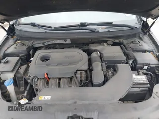 2015 Hyundai Sonata 2.4L SE with VIN 5NPE24AF2FH122221, listed as a IAAI auction lot 41932570 with 119,198 mi miles. Bid and sale history available at carsss.com. Image 10.