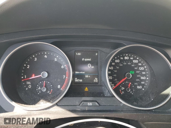 2018 Volkswagen Tiguan S z VIN 3VV0B7AX6JM055941, wystawiony jako Copart lot #47583005 z przebiegiem 99 744 mil mil oraz Szkoda całkowita • Salvage title. Historia ofert i sprzedaży dostępna na DreamBid. Obrazek 9.