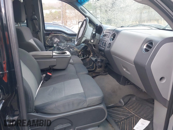 2008 Ford F-150 XL with VIN 1FTRW12W98FC20792, listed as a IAAI auction lot 41799851 with 231,098 mi miles. Bid and sale history available at carsss.com. Image 5.
