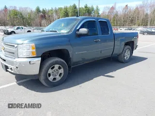 2013 Chevrolet Silverado 1500 LT with VIN 1GCRKSE74DZ351532, listed as a IAAI auction lot 42052732 with 232,992 mi miles and . Bid and sale history available at DreamBid. Image 2.