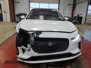 2020 Jaguar I-PACE SE with VIN SADHC2S13L1F80362, listed as a Copart auction lot 44034395 with 67,050 mi miles and Salvage Title. Bid and sale history available at carsss.com. Image 5.