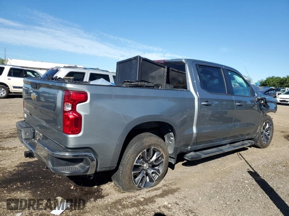 2024 Chevrolet Silverado 1500 LT with VIN 2GCPACEDXR1135786, listed as a Copart auction lot 60691394 with 25,606 mi miles and Salvage Title. Bid and sale history available at DreamBid. Image 3.