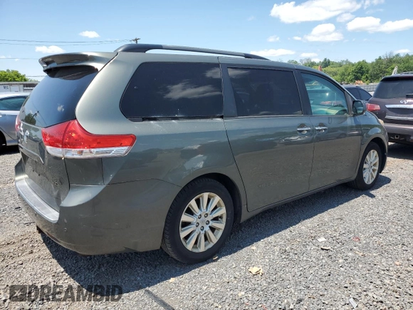 2011 Toyota Sienna XLE с VIN 5TDDK3DC9BS016604, выставлен на аукционе Copart как лот 59236145 с пробегом 372 585 миль миль и Чистый • Clean title. История ставок и продаж доступна на DreamBid. Изображение 3.