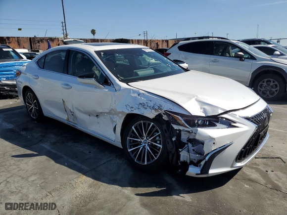 2024 Lexus ES with VIN 58ADA1C1XRU047023, listed as a Copart auction lot 49821505 with 3,205 mi miles and Salvage Title. Bid and sale history available at carsss.com. Image 4.