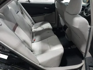 2012 Toyota Camry L z VIN 4T4BF1FK4CR258932, wystawiony jako IAAI lot #42138945 z przebiegiem 102 706 mil mil oraz . Historia ofert i sprzedaży dostępna na DreamBid. Obrazek 8.