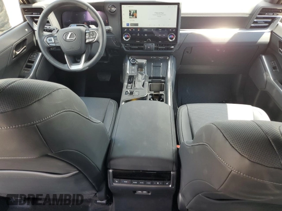 2024 Lexus GX 550 Premium z VIN JTJTBCDX1R5027690, wystawiony jako Copart lot #55492475 z przebiegiem 6 124 mil mil oraz Szkoda całkowita • Salvage title. Historia ofert i sprzedaży dostępna na DreamBid. Obrazek 8.