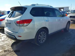 2014 Nissan Pathfinder SV z VIN 5N1AR2MN4EC666811, wystawiony jako IAAI lot #41664424 z przebiegiem 178 312 mil mil oraz . Historia ofert i sprzedaży dostępna na DreamBid. Obrazek 4.