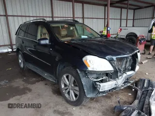 2012 Mercedes-Benz GL 450 z VIN 4JGBF7BE2CA786337, wystawiony jako IAAI lot #42147717 z przebiegiem 99 903 mil mil oraz . Historia ofert i sprzedaży dostępna na DreamBid. Obrazek 1.