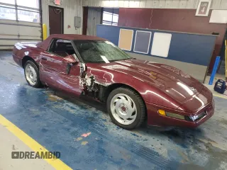 1993 Chevrolet Corvette z VIN 1G1YY33P1P5104685, wystawiony jako Copart lot #84060874 z przebiegiem 44 999 mil mil oraz Czysty tytuł • Clean title. Historia ofert i sprzedaży dostępna na DreamBid. Obrazek 4.