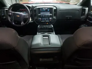 2018 Chevrolet Silverado 1500 LT with VIN 3GCUKRECXJG286455, listed as a Copart auction lot 53692435 with 121,408 mi miles and Clean Title. Bid and sale history available at carsss.com. Image 8.