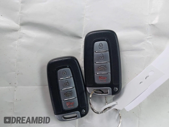 2012 Hyundai Elantra GLS с VIN KMHDH4AE6CU187099, выставлен на аукционе IAAI как лот 42037800 с пробегом 107 046 миль миль и . История ставок и продаж доступна на DreamBid. Изображение 11.