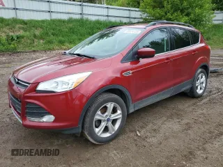 2013 Ford Escape SE z VIN 1FMCU0GX2DUB63036, wystawiony jako Copart lot #55574125 z przebiegiem 147 940 mil mil oraz Czysty tytuł • Clean title. Historia ofert i sprzedaży dostępna na DreamBid. Obrazek 1.