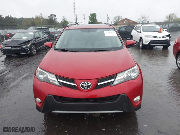 2015 Toyota RAV4 XLE with VIN JTMWFREV0FD071962, listed as a IAAI auction lot 41955964 with 132,327 mi miles. Bid and sale history available at carsss.com. Image 12.