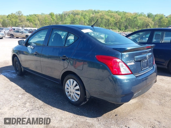 2016 Nissan Versa SV with VIN 3N1CN7AP7GL915950, listed as a IAAI auction lot 42058693 with 162,359 mi miles. Bid and sale history available at carsss.com. Image 3.