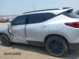 2021 Chevrolet Blazer LT с VIN 3GNKBCRS5MS563186, выставлен на аукционе IAAI как лот 42282938 с пробегом 54 410 миль миль и . История ставок и продаж доступна на DreamBid. Изображение 14.