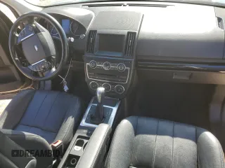 2013 Land Rover LR2 z VIN SALFR2BG4DH357994, wystawiony jako Copart lot #46604185 z przebiegiem 168 903 mil mil oraz Szkoda całkowita • Salvage title. Historia ofert i sprzedaży dostępna na DreamBid. Obrazek 8.