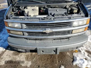 1999 Chevrolet Express with VIN 1GBFG15RXX1134896, listed as a Copart auction lot 88813845 with 267,795 mi miles and Clean Title. Bid and sale history available at carsss.com. Image 13.