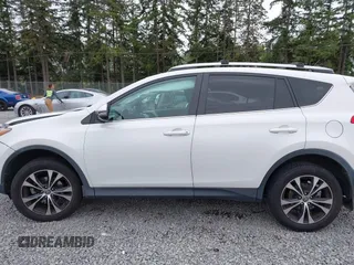 2015 Toyota RAV4 Limited with VIN 2T3DFREV8FW325833, listed as a IAAI auction lot 42581487 with 58,198 mi miles and . Bid and sale history available at DreamBid. Image 13.