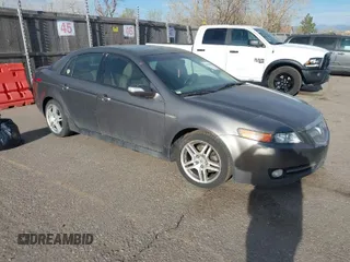 2008 Acura TL with VIN 19UUA66208A039530, listed as a IAAI auction lot 41900598 with 223,355 mi miles. Bid and sale history available at carsss.com. Image 1.